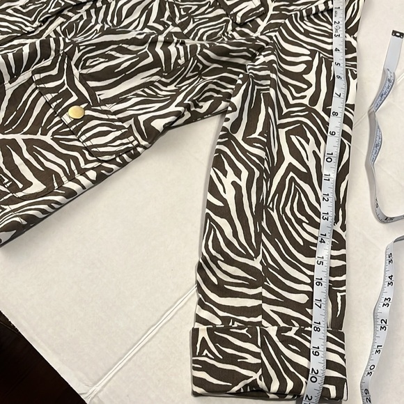 Jones New York-L-Olive Green and white-zebra print, denim type jacket. - Picture 12 of 12